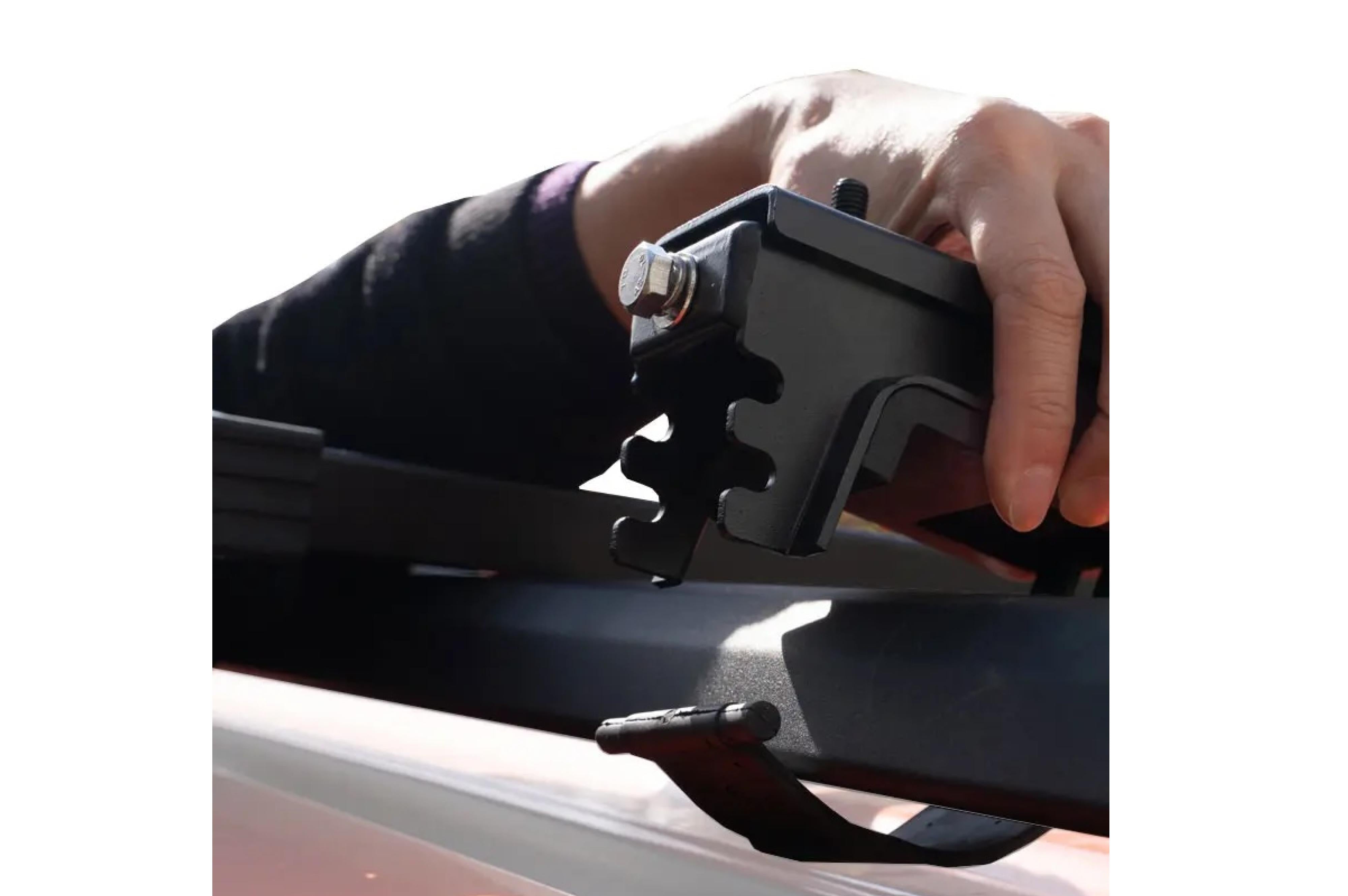 Horizontal detachable Roof Rack System